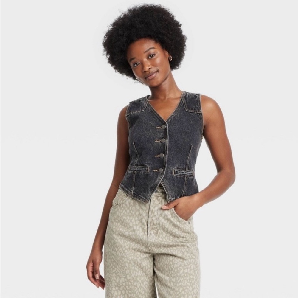 Universal Thread Black Denim Vest